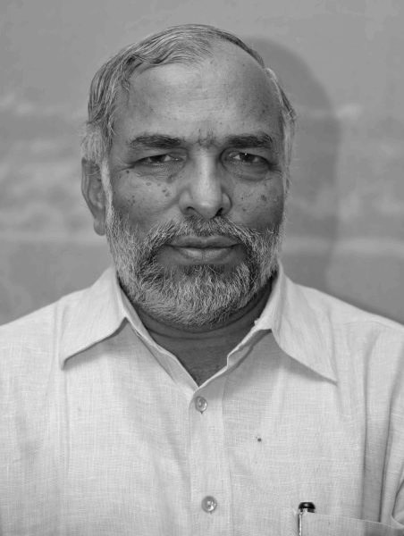 Madhav Bhandari, publisher of Viraat Publications